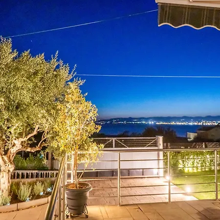 Thea Seaview Luxury Living Villa Kalamata Exterior photo