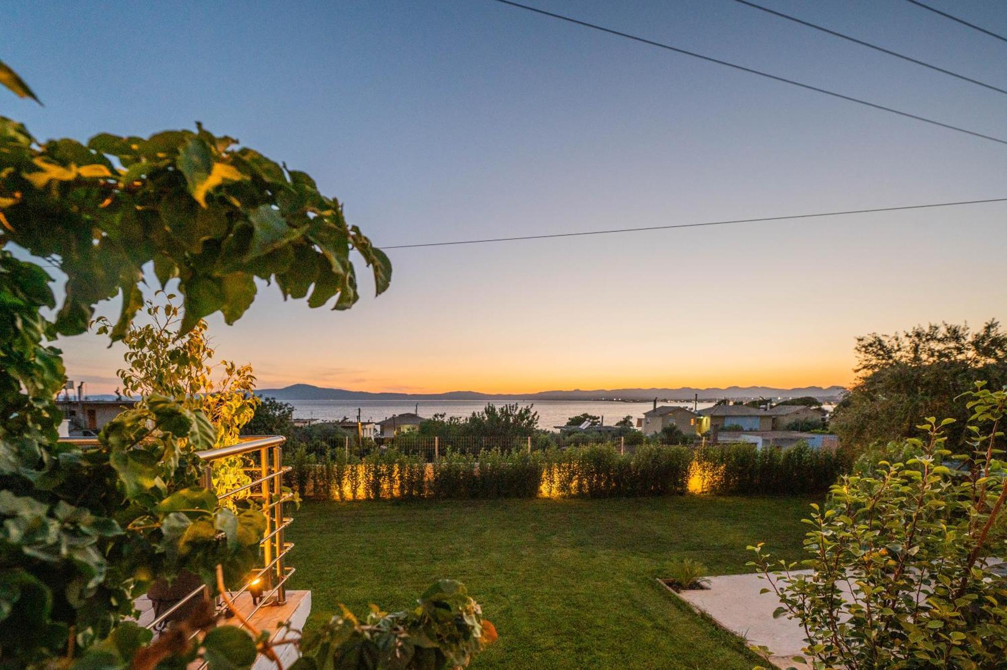 Thea Seaview Luxury Living Kalamata